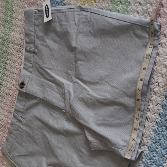 NWT Old Navy Size 40 Blue Stripe Ultimate Slim Built In Flex Shorts - Picture 10 of 16